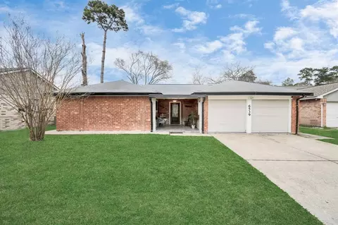 6539 Coachgate Dr, Spring, TX 77373 photo 1