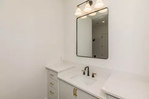 Bath - 3541 Lily Ln, Beaumont, TX 77713 photo 8 of 8
