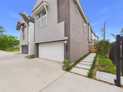 7506 Carver Rd #A, Houston, TX 77088