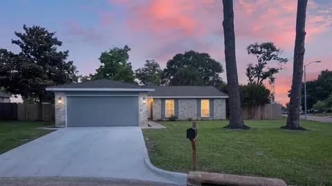 8422 Old Meadow Ln, Houston, TX 77064