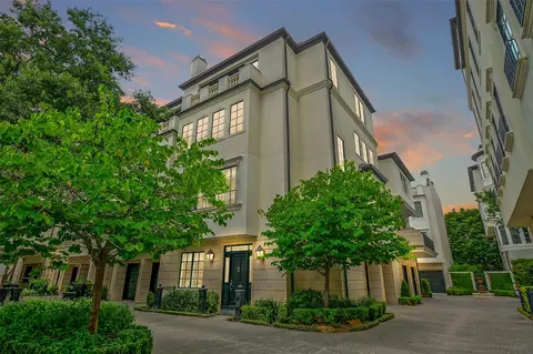 1745 Sunset Blvd, Houston, TX 77005
