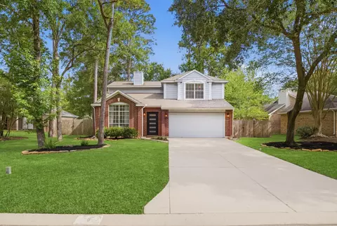 6 Hawkseye Place Pl, The Woodlands, TX 77381
