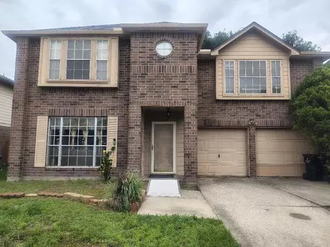 12006 Thornburg Ln, Houston, TX 77067