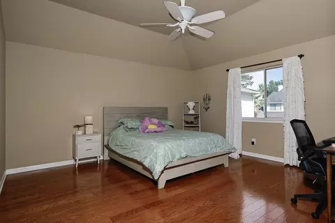 Bedroom - 18834 Forest Elms Dr, Spring, TX 77388 photo 4 of 6