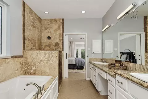 Bath - 18834 Forest Elms Dr, Spring, TX 77388 photo 2 of 5