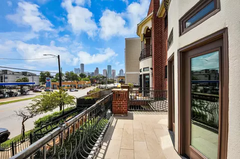 1817 Houston Ave, Houston, TX 77007