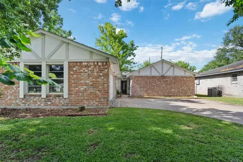 5707 Sunnygate Dr, Spring, TX 77373 photo 1