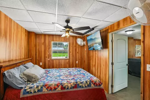 Bedroom - 164 N Frank Rd, Trinity, TX 75862 photo 2 of 3