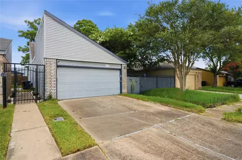 11534 Bellerive Dr, Houston, TX 77072