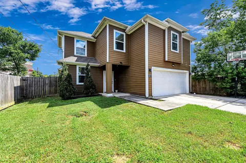 4617 White Rock St, Houston, TX 77051