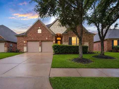 13616 Orchard Wind Ln, Pearland, TX 77584