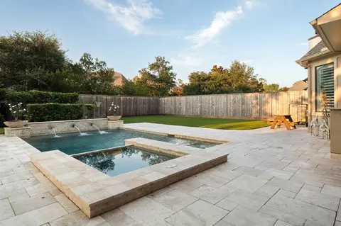Exterior - 53 Pine Brook Ct, Shenandoah, TX 77381 photo 5 of 9