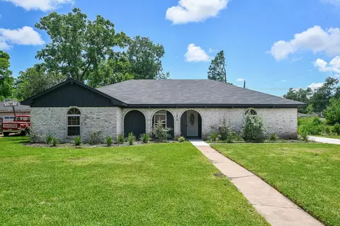 1808 Long Dr, Richmond, TX 77469