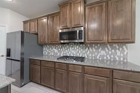 Kitchen - 2802 Knotty Forest Dr, Spring, TX 77373 photo 2 of 3