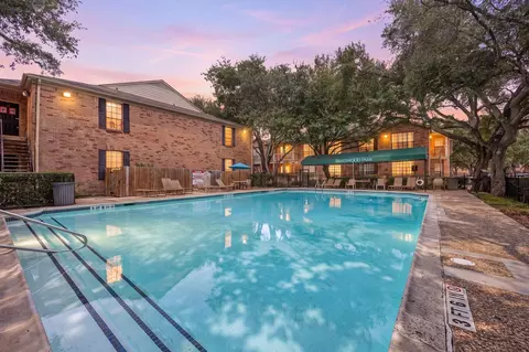 2255 Braeswood Park Dr #257, Houston, TX 77030
