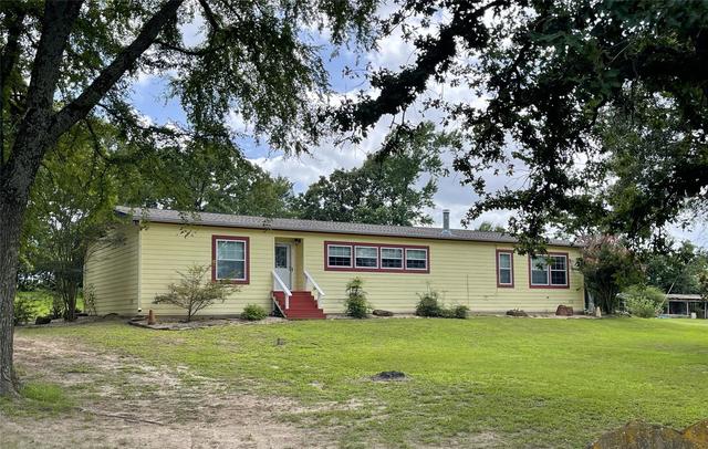 1666 Us Highway 84, Oakwood, TX 75855