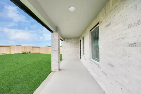Exterior - 24507 Broad Park Ct, Spring, TX 77373 photo 4 of 6