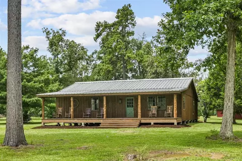 10654 Bevil Blvd, Kountze, TX 77625