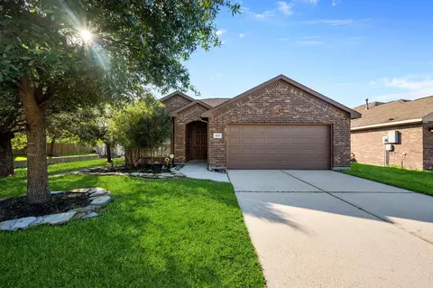 3027 Lockeridge Village Dr, Spring, TX 77386