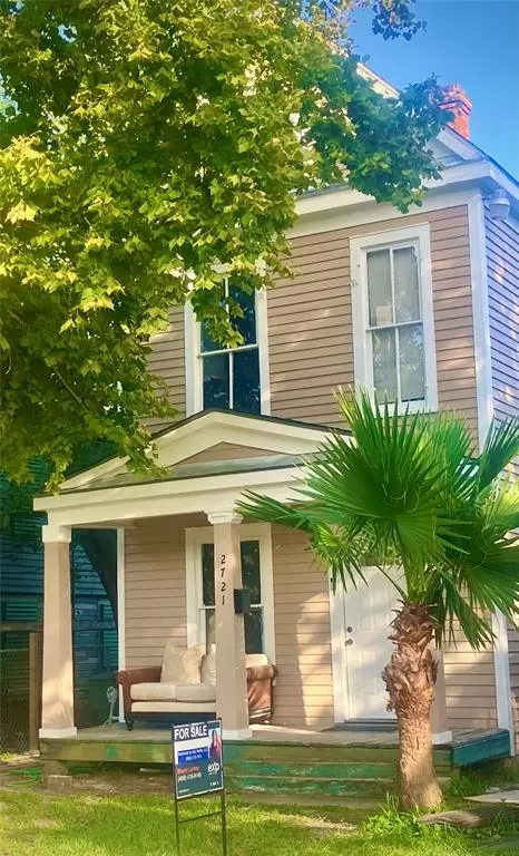 2721 P 12 Ave, Galveston, TX 77550