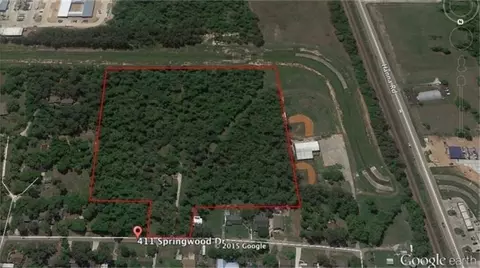 411 Springwood Dr, Conroe, TX 77385 photo 9