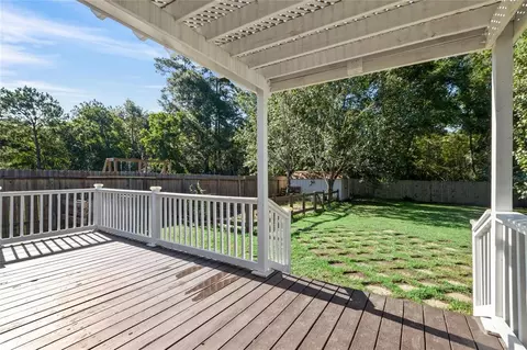 243 Maple Ln, Conroe, TX 77304 photo 1