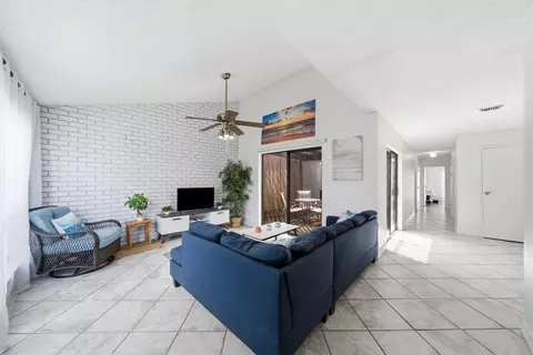 2465 Briarwest Blvd, Houston, TX 77077
