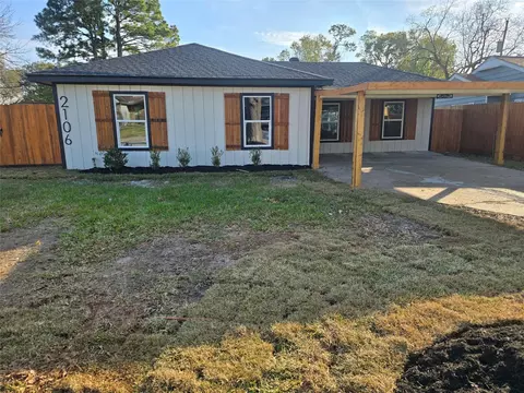 2106 Pomona Dr, Pasadena, TX 77506