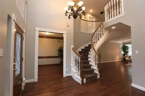 Entry Way - 7906 Tizerton Ct, Spring, TX 77379 photo 1 of 3