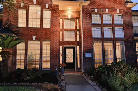Exterior - 7906 Tizerton Ct, Spring, TX 77379 photo 4 of 9