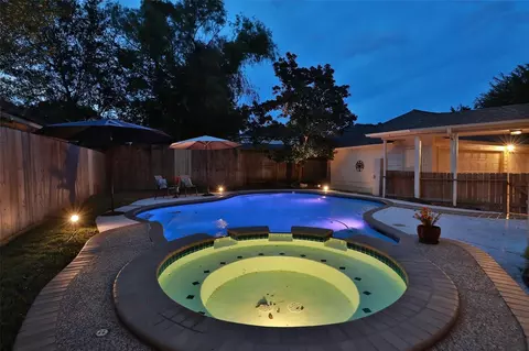Exterior - 7906 Tizerton Ct, Spring, TX 77379 photo 7 of 9