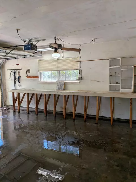 1206 Terrace Dr, Alvin, TX 77511