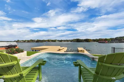 11 Villas Ways Dr, Montgomery, TX 77356