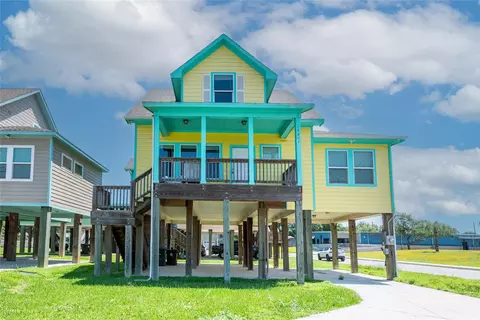 1728 69th St, Galveston, TX 77551