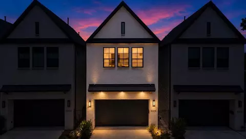 5004 Darling St, Houston, TX 77007