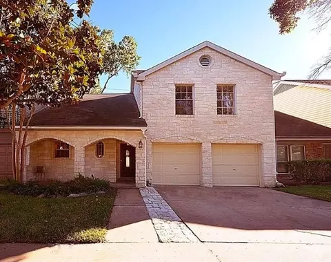 10707 Boardwalk St, Houston, TX 77042