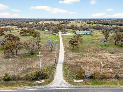 8625 Sandy Point Rd, Bryan, TX 77807 photo 2