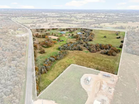 8625 Sandy Point Rd, Bryan, TX 77807 photo 49