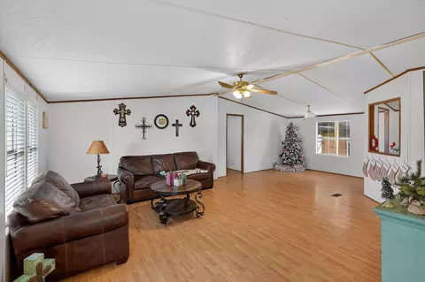 8625 Sandy Point Rd, Bryan, TX 77807 photo 27