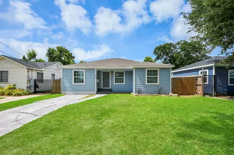 220 Styers St, Houston, TX 77022