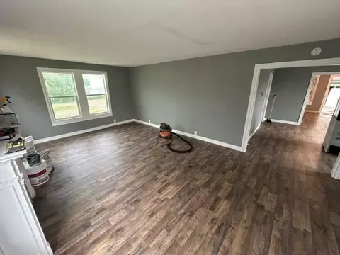2450 S 4th, Beaumont, TX 77701