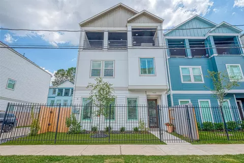 909 W 35th St # -A, Houston, TX 77018