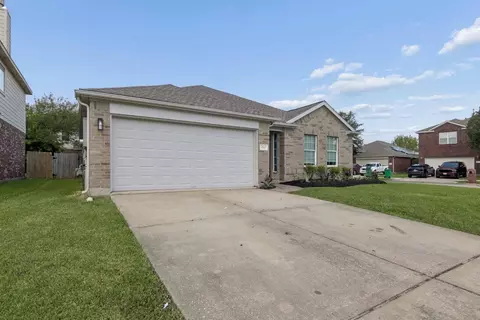 4543 Noble Ct, Baytown, TX 77521