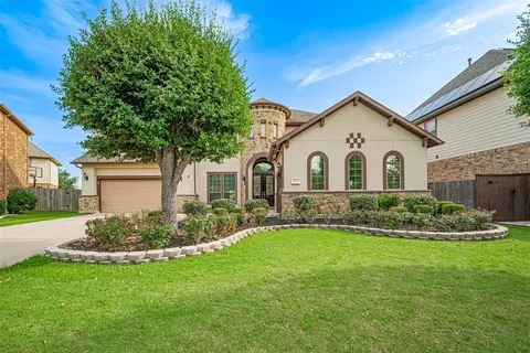 4722 Burclare Ct, Sugar Land, TX 77479