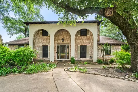 2709 Cherry Ln, Pasadena, TX 77502 photo 1