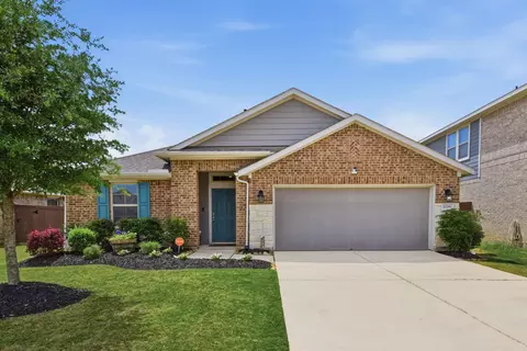 2218 Brisa Ln, Baytown, TX 77523
