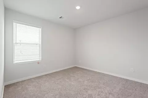 Bedroom - 17202 King Eider Rd, Waller, TX 77484 photo 3 of 5