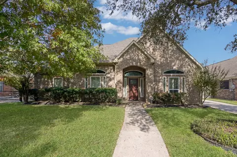 3510 Ash Glen Dr, Spring, TX 77388