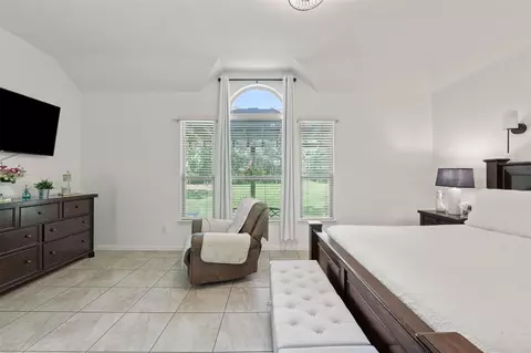 Bedroom - 9114 Silver Back Trl, Conroe, TX 77303 photo 2 of 4