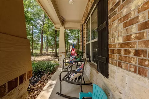 Exterior - 9114 Silver Back Trl, Conroe, TX 77303 photo 3 of 5